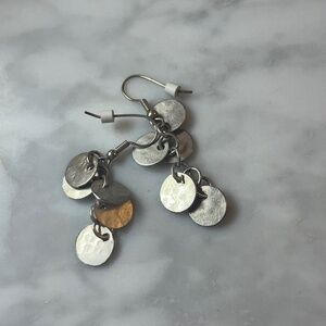 Silver cascading disc drop earrings